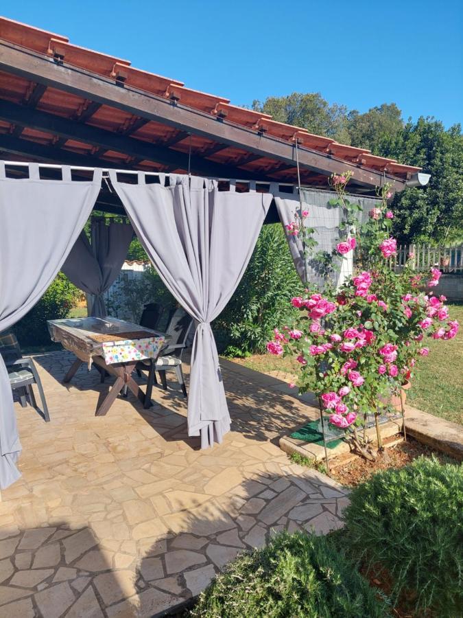 PUY Apartments Stella מראה חיצוני תמונה